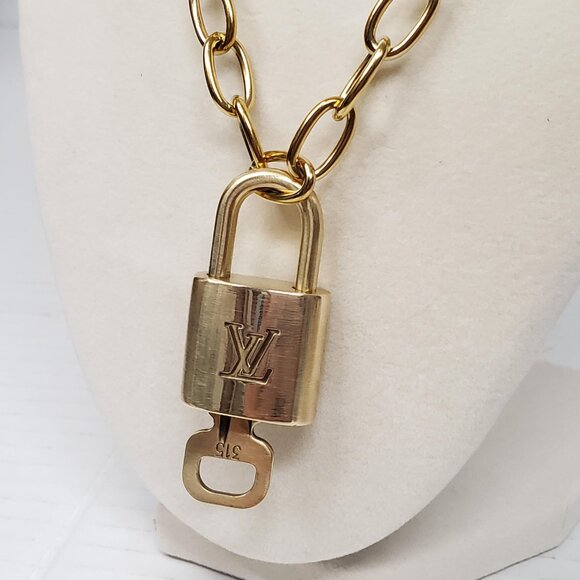 Authentic Louis Vuitton Padlock w/unbranded Stainless Steel Necklace & Bracelet - Picture 8 of 15